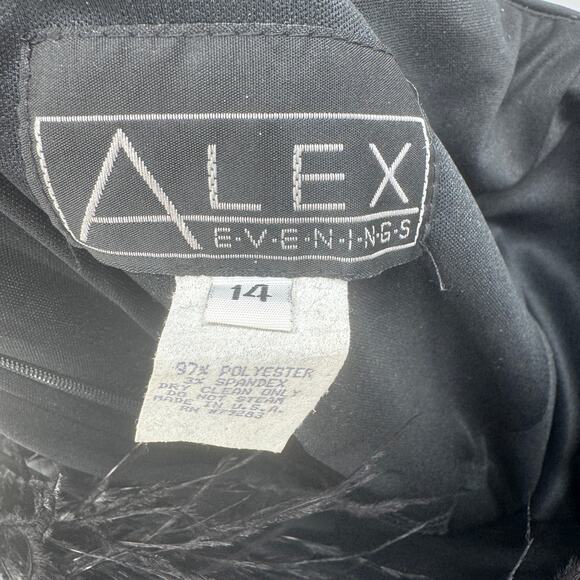 Alex Evenings Dress Velvet Ostrich Feathers Formal Gown Maxi Size 14 Black - Picture 6 of 8